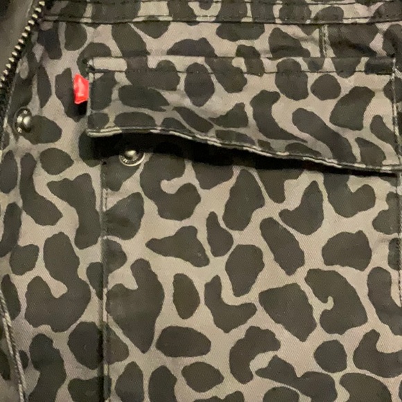 NWT Levi Strauss & Co Leopard print belted jacket/coat black/gray color size S - Picture 10 of 16